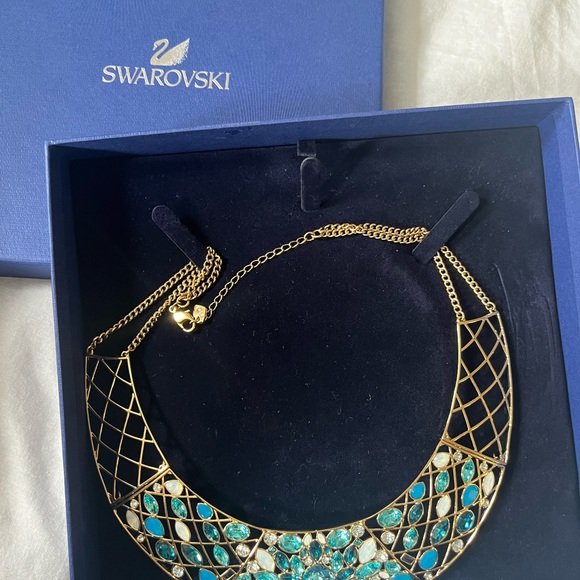 Swarovski necklace. - Picture 2 of 3